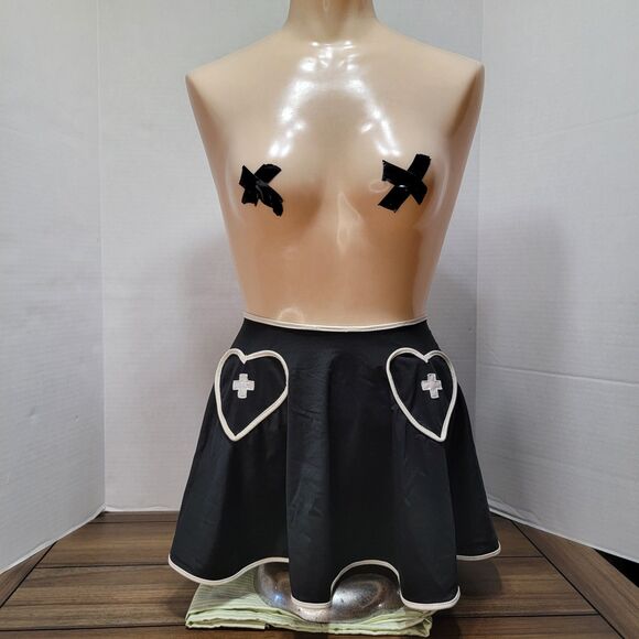 Forplay Catalog Lingerie Mini Skirt B&W w/ Hearts - Size M/L - Picture 5 of 10